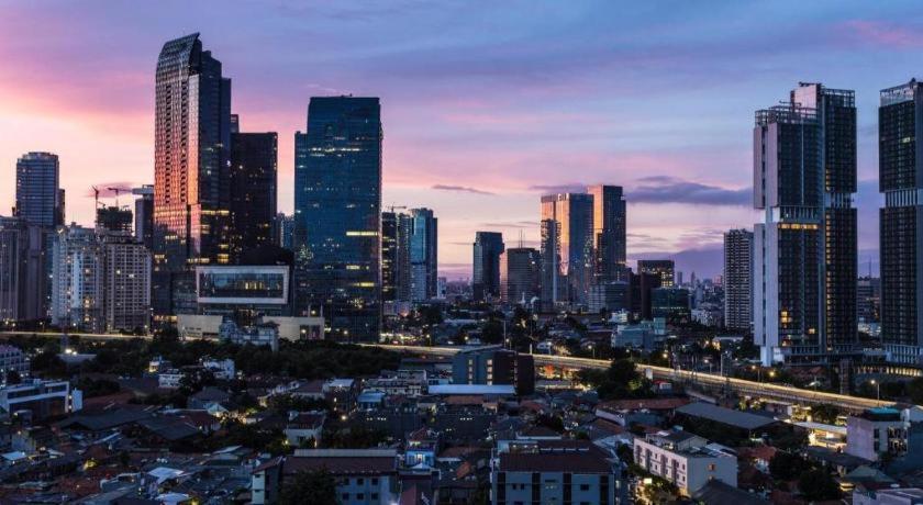 Hotel Grandhika Iskandarsyah Jakarta Exterior foto