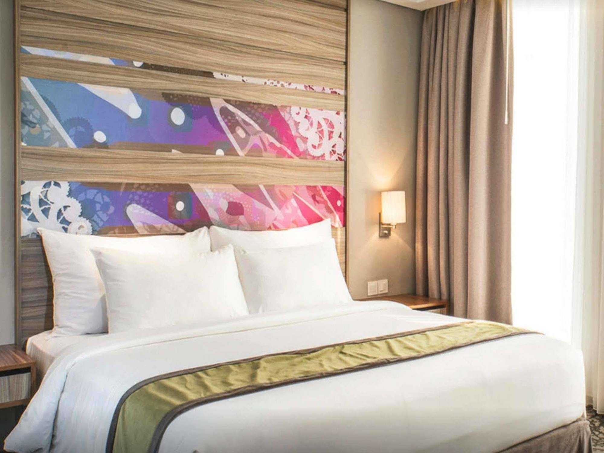 Hotel Grandhika Iskandarsyah Jakarta Exterior foto
